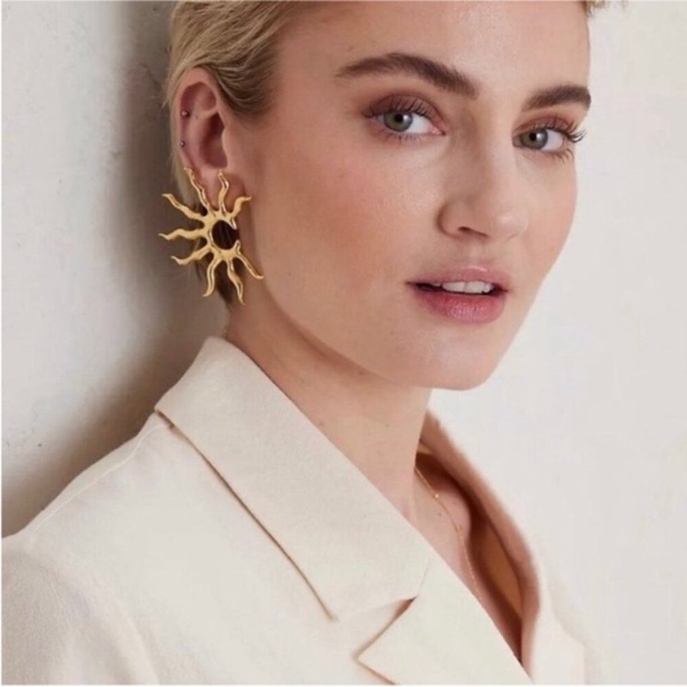New! Anthropologie Gold Sun Post Earrings NWOT